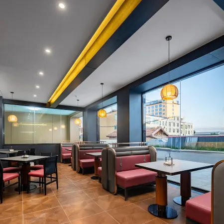 Dejiling Smart Hotel (Zoige Wetland Park)
