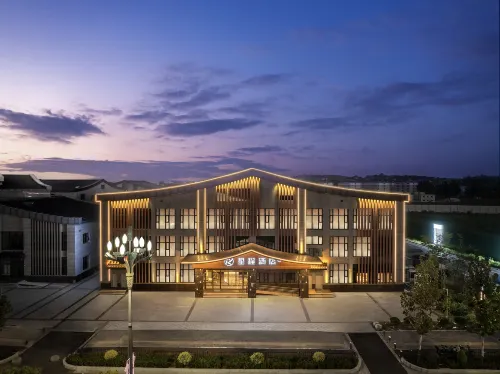 Starway Hotel (Ancient City, Xun County, Hebi) Hotels in Xun County