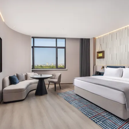 Wanda Moments, Jinghe Hotel a Jinghe