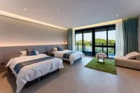 Peach Resort Hotel (Huzhou Longchumei Canyon Adventure Rafting Scenic Area) Các khách sạn ở Xisai Mountain Tourist Resort