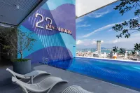 22 Macalisterz - Pools