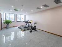 Artlong Ruiyun Hotel (Donggang Community, Jinzhai South Road, Feixi County, Hefei) Hotels in Feixi