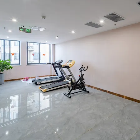 Artlong Ruiyun Hotel (Donggang Community, Jinzhai South Road, Feixi County, Hefei)