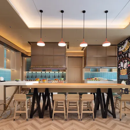 Home2 Suites by Hilton Taiyuan Yingze Street Hotel Отели рядом с достопримечательностью «Музей Шанкси»