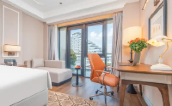 Vienna International Hotel （Chengdu Tianfu International Airport Branch）