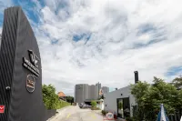 威霍特爾瑞弗弗朗特 Rama VII Bridge附近的飯店