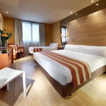B&B Hotel Burgos Отели рядом с достопримечательностью «Монастырь Сан Хуан»