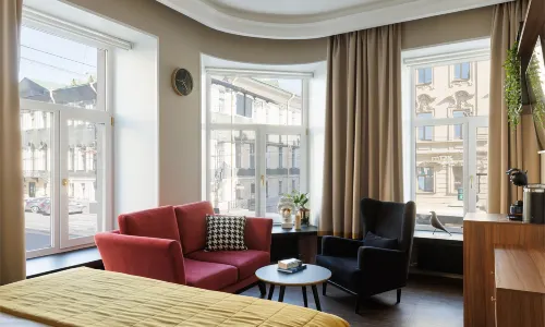 Kaleidoscope Gold Hotel