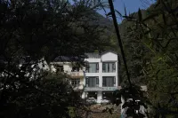 Nanxi Courtyard Lodge