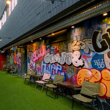 Bluedot Poshtel Отели рядом с достопримечательностью «Станция метро Chungmuro»