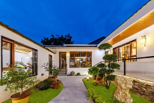 Floral Hotel·Humble Garden hotel (Taishan Red Gate Mountaineering Pass)