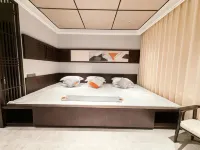 Xuexiang Xuezhimeng Homestay (Xueyun Street Sightseeing Plank Road Branch) - 3-Star