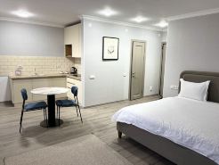 71° East Apart Hotel