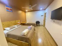 Ever Blue Guest House - Homestays