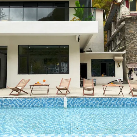 Heishui Gaduo Manor Homestay