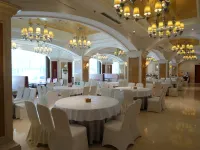 Licheng Longzhang M Hotel (Convention and Exhibition Center Branch, Outlook Tower) Hotels near Dragon Tower