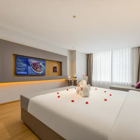 Lavande Hotel (Xiantao Xintiandi International Square)