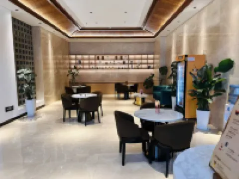 Yidu International Hot Spring Hotel