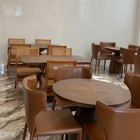 Business Premier Hotel