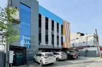 SANS Vibes Millennium Inn Medan - 3-Sterne