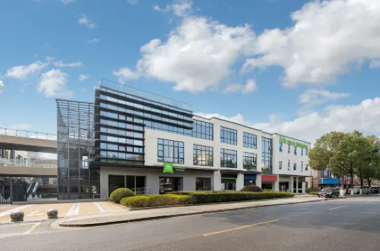 Ibis Styles Shanghai Pudong Airport Hotel