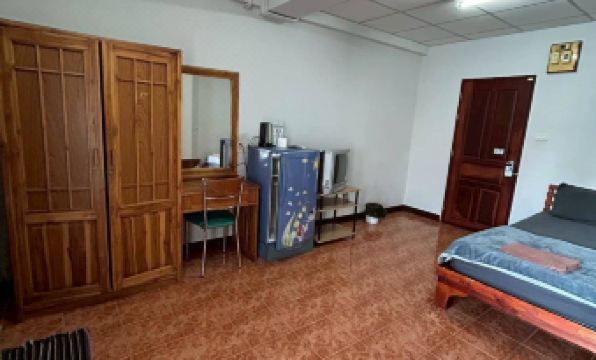 Soi 5 Apartment