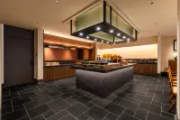 Zhongju Yuezhi Hotel (Baoshan Wuyue High-Speed Rail Station Branch)