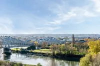 Apartment with Stunning Seine Views, BBQ Area, and Private Parking