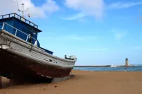 Rezen Weihai Rongcheng Chishan Seaview Hotel - Mountain view