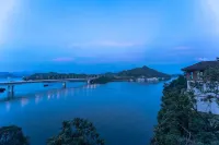 Luxury Lakefront Pool Villa with Private Pool, Qiandao Lake - 3-Star