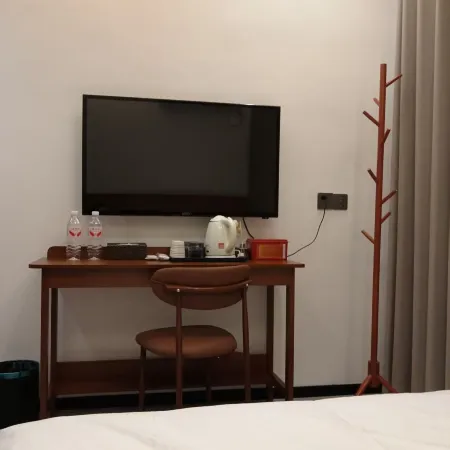 Qingfeng Yaju Homestay