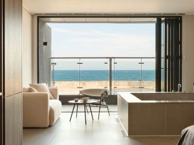 Plott The One Sokcho Xiella The Beach