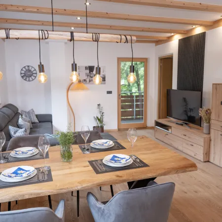 Modern apartment with mountain views Hotels in Chiusa