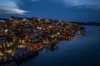Hushan Mansion (Yixing Yao Hu Town Scenic Area) - vue sur la montagne