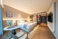 Jianguo · Platinum Hotel (Qinzhou City’s Iconic Restaurant and Food Plaza)