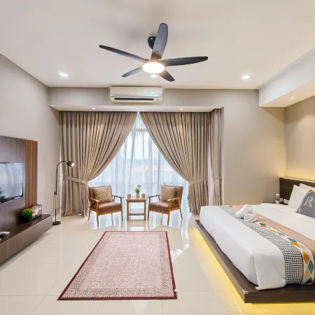 Grand Medini by RR JBcity