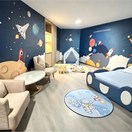 Youchao Selected Theme Hotel