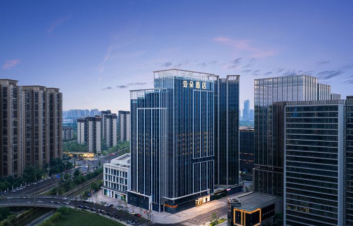 Chengdu Longquanyi Dong'an Lake Atour Hotel