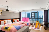 NATO.Walking in the Clouds    Hotel - Family