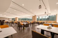Yeste Hotel (Zunyi Conference Site Dingzikuo) - breakfast
