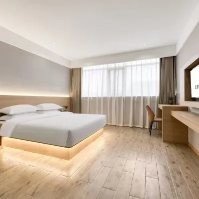Elong Anyun Hotel (Guiyang Guanshanhu District Yuecheng Logistics Park) Hotels near Jinhuazhen Railway Station