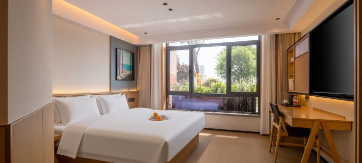 Orange Sea Resort Hotel (Qingdao Railway Station Zhanqiao) Hotels in Qingdao