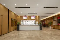 Yishang Hotel (Kaifeng Jinming Square Henan University) - 3성급