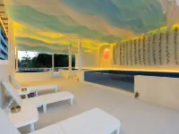 Anshun Shengyi Hot Spring Hotel (Anshunxi Railway Station Colorful Vientiane Tourism City) - Kuumat lähteet