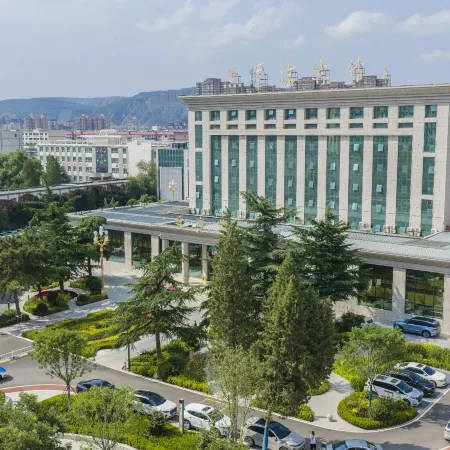 Pingliang Hotel