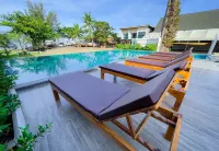 Kaibae Hut Resort - parking