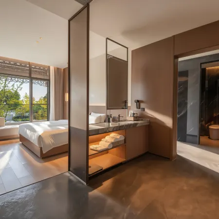 Hanzhong Hanlan Qili Hotel (Hanjiang Capital Music Fountain)