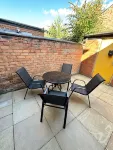 4BR 3BA Wigan Home | Long Stays Welcome - Parkplatz