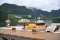 Yunzhi Yue Homestay (Qiyunshan Mountain Ecological And Cultural Tourism Zone) - parking