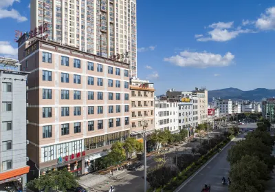 Jianshui Baotai Hotel Hotels in Purple pottery Street